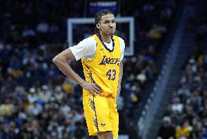 NBA雄鹿vs热火_NBA雄鹿vs热火在线观看_NBA雄鹿vs热火免费高清直播