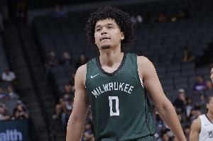 马刺vs老鹰_马刺vs老鹰高清无广告_马刺vs老鹰流畅直播入口